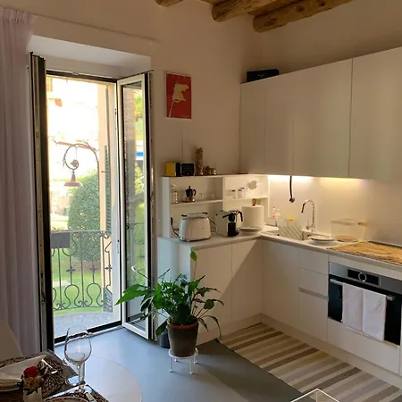 Paola - Menaggio